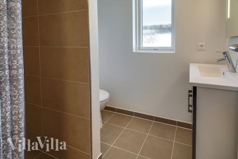 Ét af badeværelserne i luksushus nr. 717