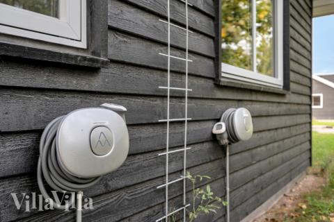 Ud over de mange timer, man kan bruge i husets pool-afdeling, så byder luksushus 438 også på mange udendørs aktiviteter