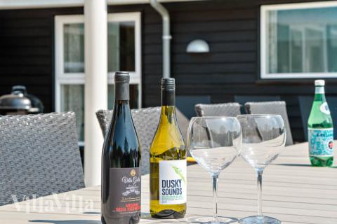 Luksushus nr. 427 har en dejlig terrasse med gode havemøbler til 14 personer.