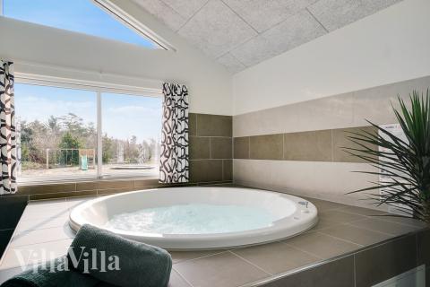 Nyd varmen i spaen i luksushus nr. 439 i Nordjylland