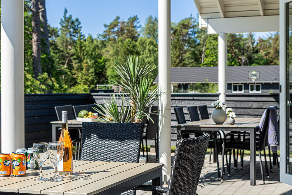 Stor terrasse ved luksushus nr. 435 i Nordsjælland.