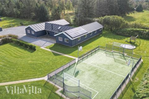 Dette skønne poolhus nr. 440 med plads til 24 personer ligger i Nordjylland