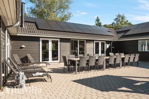 Nyd en grillaften på terrassen i luksushus nr. 436 i Nordsjælland