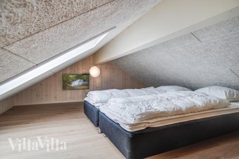 Nogle af de 10 sovepladser findes på hemsen i luksushus nr. 725