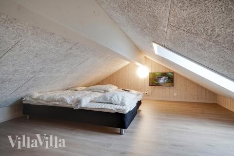 Nogle af de 10 sovepladser findes på hemsen i luksushus nr. 724