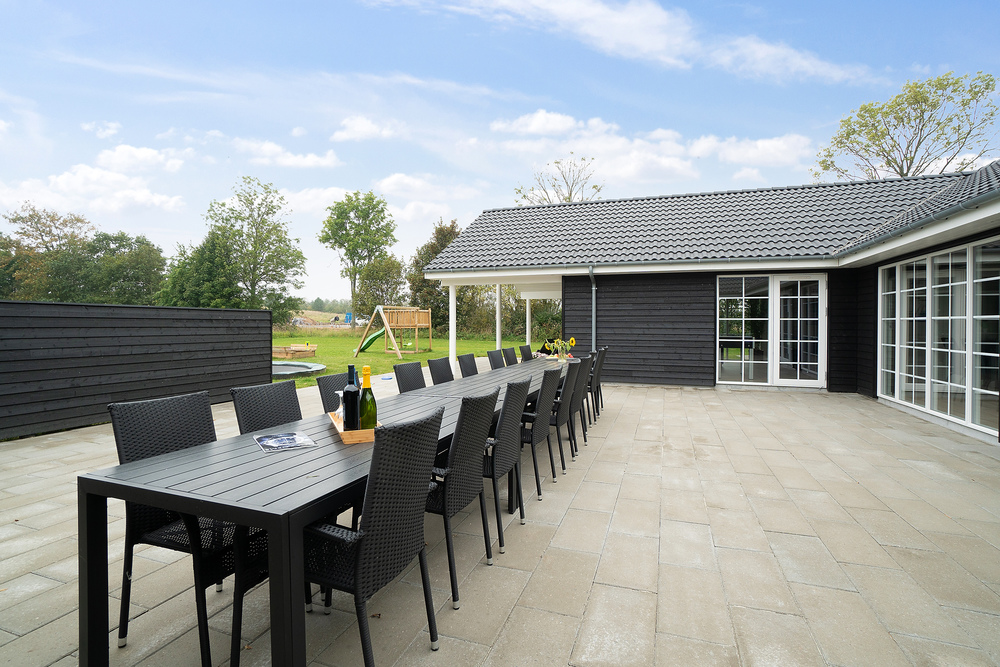 Nyd en grillaften på terrassen i luksushus nr. 442 i Østjylland