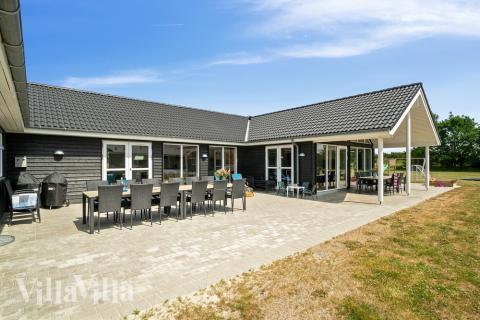 Stor terrasse ved luksushus nr. 448 i Østjylland.
