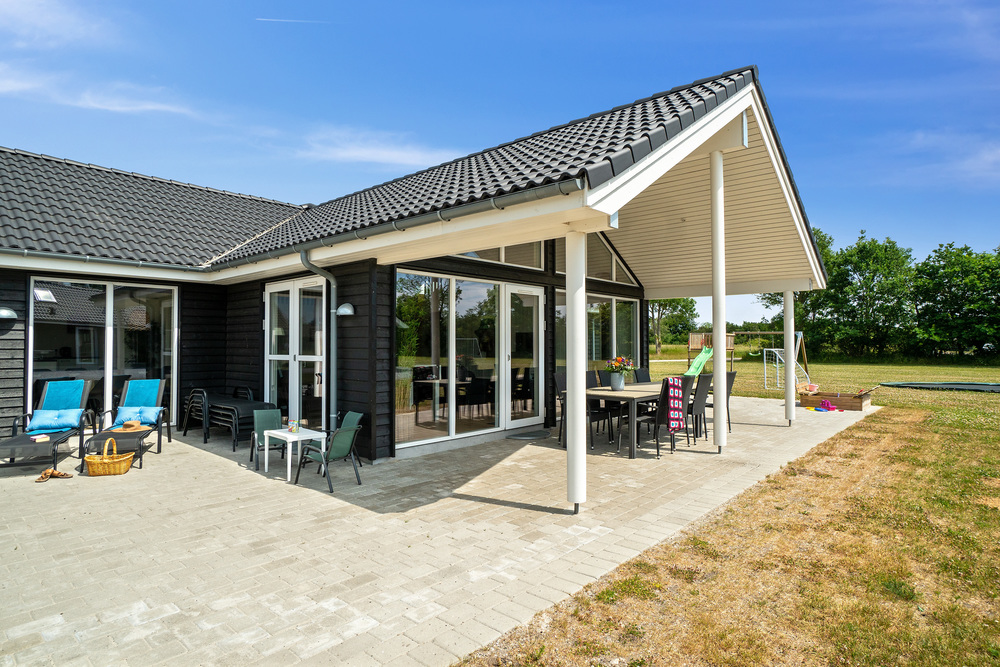 Nyd en grillaften på terrassen i luksushus nr. 448 i Østjylland