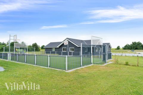 Stort udvalg af udendørs aktiviteter ved luksushus nr. 446 i Østjylland.