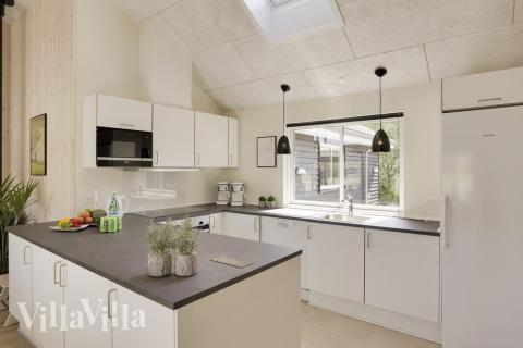 Køkkenet i luksushus nr. 433 er udstyrret, så I let kan lave mad til 16 personer.