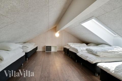 Den store hems i luksushus nr. 454 til 30 personer