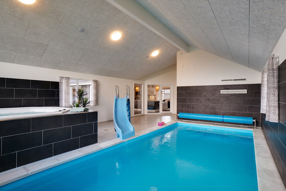 Den lækre pool i luksushuse nr. 454 til 30 personer