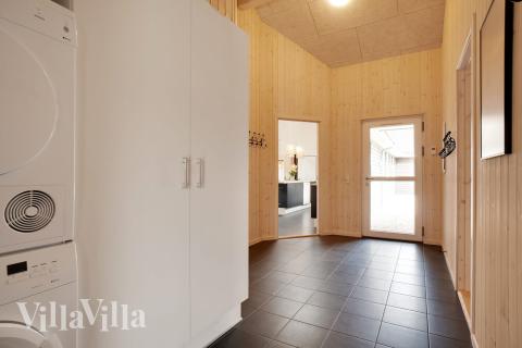 Den rummelige entre i luksushus nr. 454 i Vestjylland