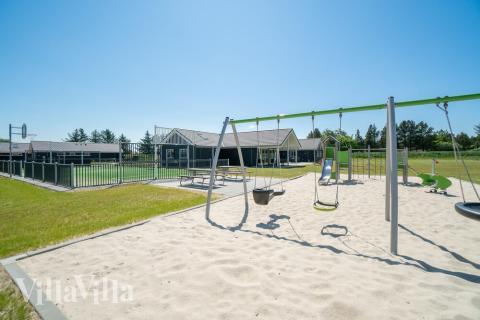 Stort udvalg af udendørs aktiviteter ved luksushus nr. 454 i Vestjylland.