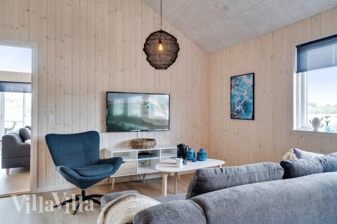 Luksushus 456 til 20 personer byder på et stort aktivitetsrum med bl.a. billard og dart