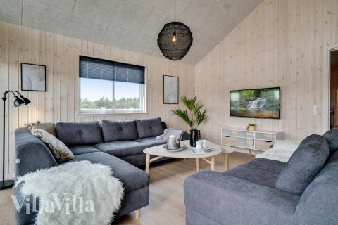 Det store lyse opholdrum i luksushus nr. 456 til 20.