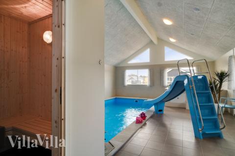 Nyd varmen i saunaen i luksushus nr. 457 til 20 personer