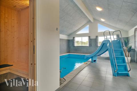 Nyd varmen i saunaen i luksushus nr. 463 til 20 personer