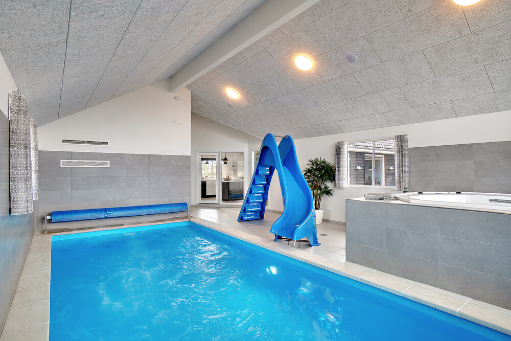 Den lækre pool i luksushuse nr. 467 til 30 personer