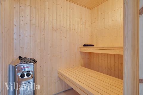 Nyd varmen i saunaen i luksushus nr. 449 til 18 personer