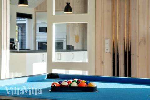 Aktivitetsrum i luksushus nr. 479 med 10 soveværelser og plads til 26 personer.