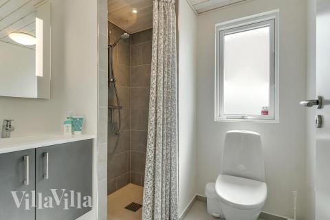 Ét af badeværelserne i luksushus nr. 480