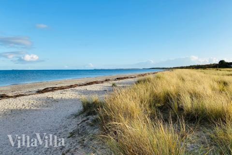 Den dejlige strand nær luksushus 489 ved Østjylland.