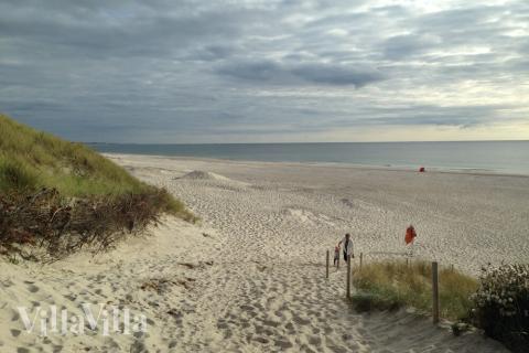 Den dejlige strand nær luksushus 486 ved Vestjylland.