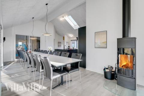 Opholdsrum med plads til 20 i luksushus nr. 486.