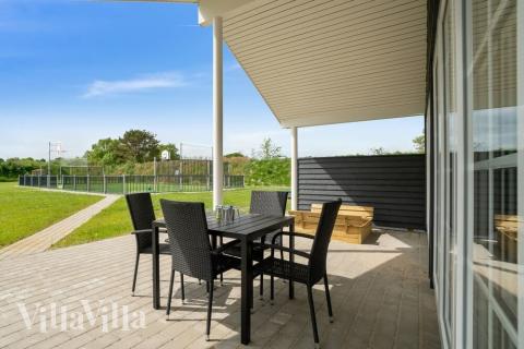 Stor terrasse ved luksushus nr. 500 i Nordjylland.