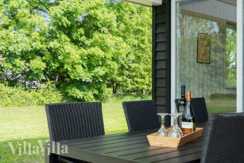 Stor terrasse ved luksushus nr. 492 i Østjylland.