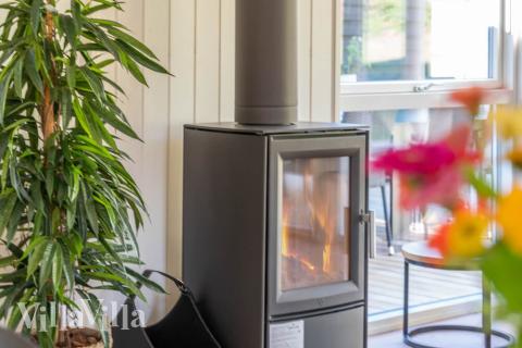 Opholdsrum med plads til 14 i luksushus nr. 504.