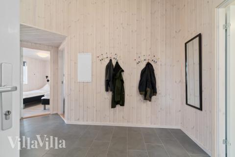 Den rummelige entre i luksushus nr. 729 i Tyskland