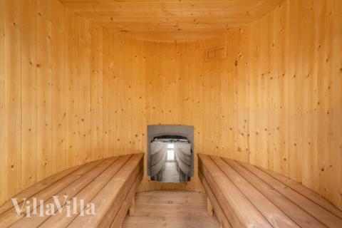 Nyd varmen i saunaen i luksushus nr. 519 til 14 personer