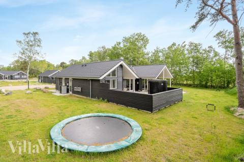 Flot sommerhus nr. 519 med god plads til op til 14 personer