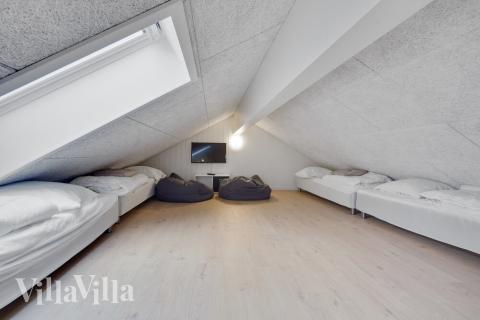 Nogle af de 14 sovepladser findes på hemsen i luksushus nr. 511