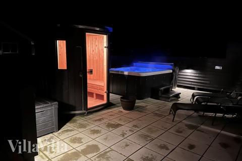 Luksushus nr. 511 byder bl.a. på et dejligt spabad