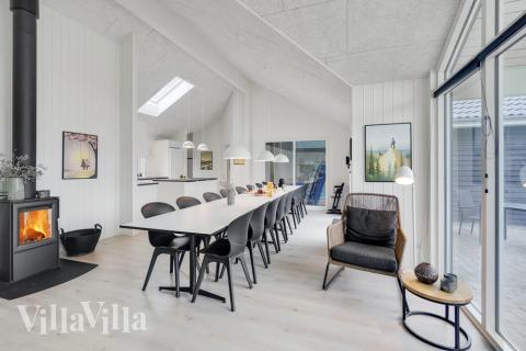 Det store lyse opholdrum i luksushus nr. 509 til 16.