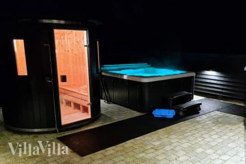 Luksushus nr. 515 er blandt andet udstyrret med en dejlig sauna.