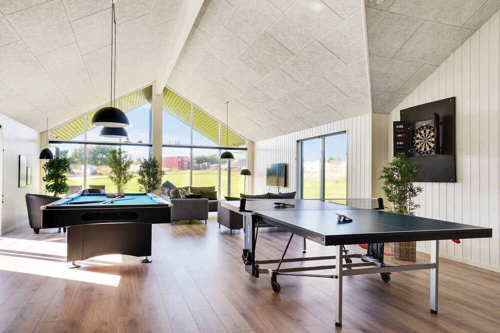 Ud over de mange timer, man kan bruge i husets pool-afdeling, så byder luksushus 497 også på billard/bordtennis og dart