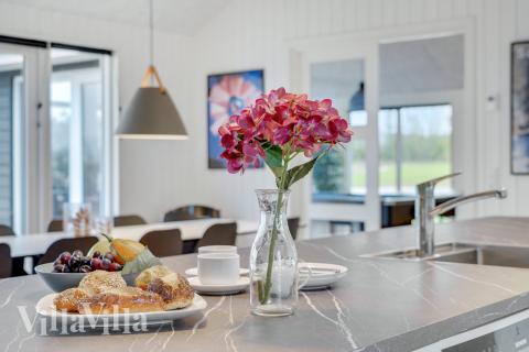 I luksushusets køkken findes alt, hvad I skal bruge til at lave mad til 26 personer. 