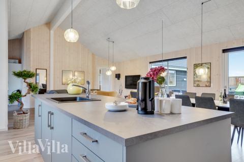 Køkkenet i luksushus nr. 508 er godt indrettet.