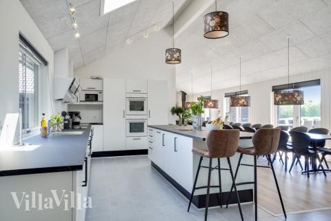 Opholdsrum med plads til 30 i luksushus nr. 531.