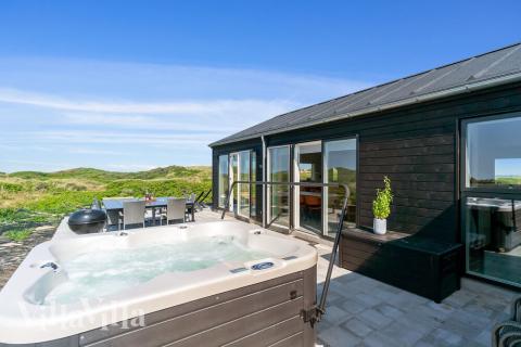 Der er spabad og 5 soveværelser i luksushus nr. 514.