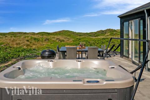 Dette skønne spahus nr. 514 med plads til 10 personer ligger i Nordjylland