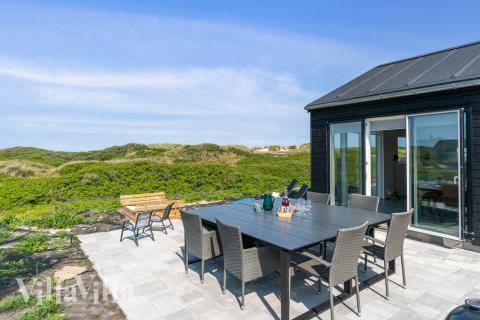 Stor terrasse ved luksushus nr. 514 i Nordjylland.