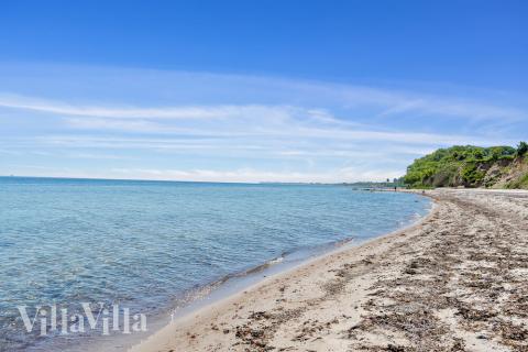 Stranden nær luksushus nr. 526.