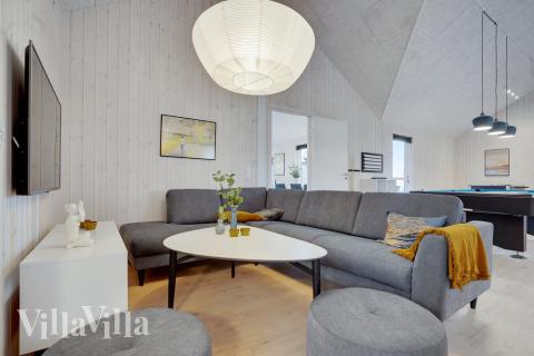 Sofahjørnet i luksushus 526 i Sydjylland.