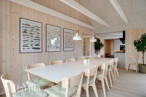 Opholdsrum med plads til 14 i luksushus nr. 518.