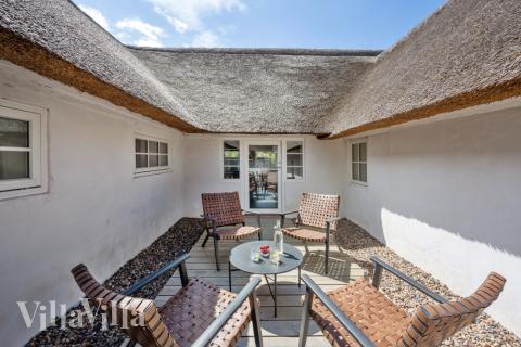 Stor terrasse ved luksushus nr. 528 i Vestjylland.